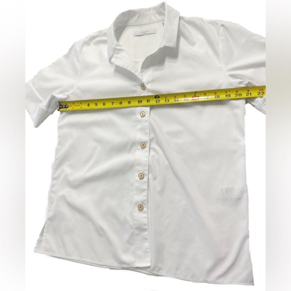 Foxcroft White Non-Iron Short Sleeve Button Down Shirt Size 6 - Picture 6 of 8